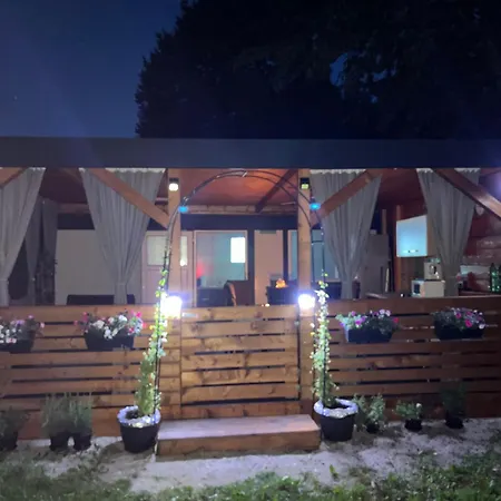 Apartment Mobile T&n - Camp Velenje