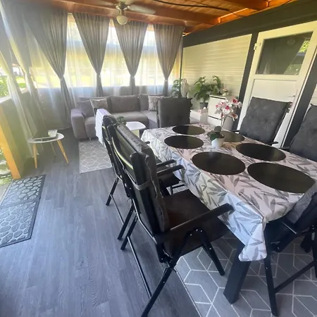 Apartment Mobile T&n - Camp
