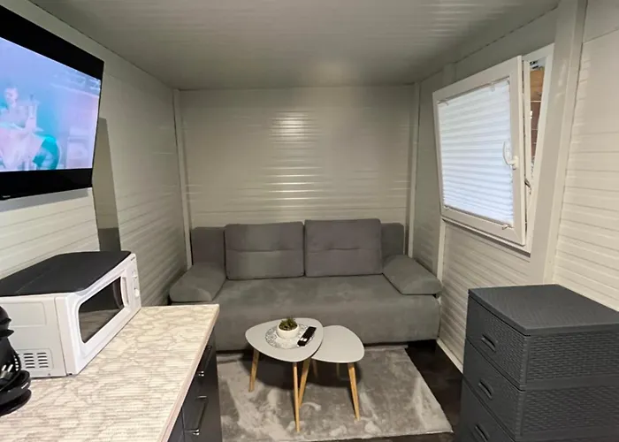 Mobile T&n - Camp Апартаменты Веленье