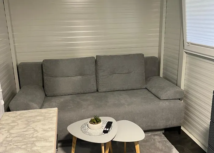 Mobile T&n - Camp Апартаменты Веленье